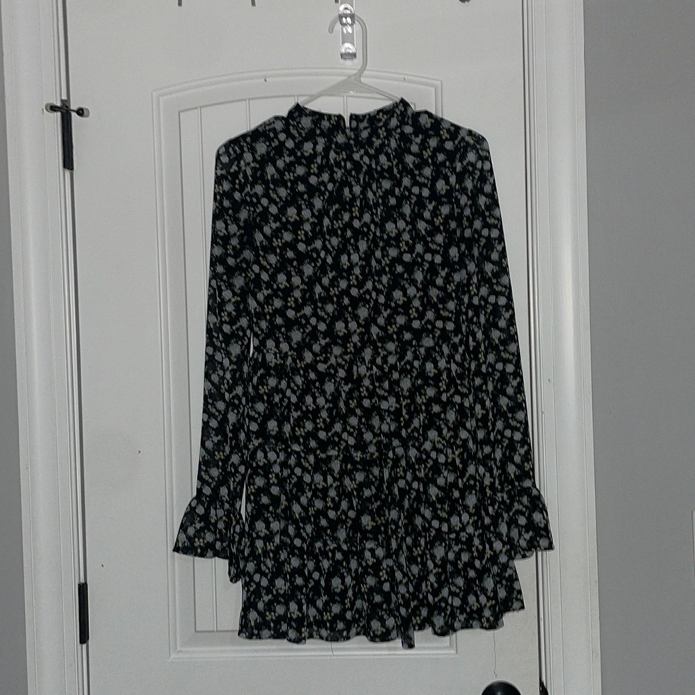Forever 21 longsleeve dress
